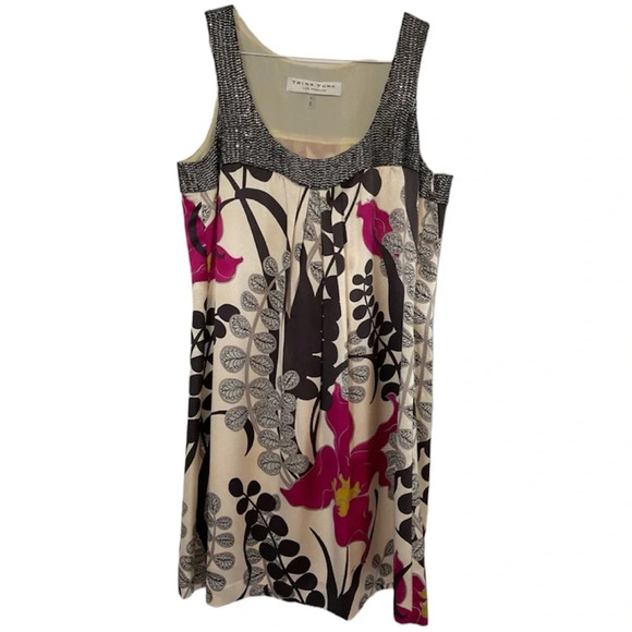 TRINA TURK Sleeveless Sequin Floral Shift Dress Size 2 - Picture 1 of 7